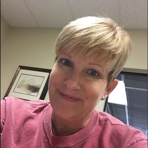Meet your Posher, Heidi